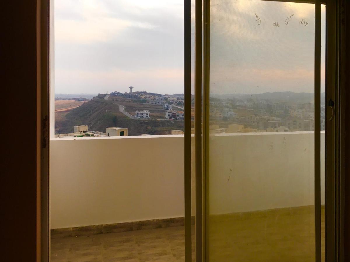 Atrium High Suite 2Bed Family Apartment Near Giga Mall 伊斯兰堡 外观 照片